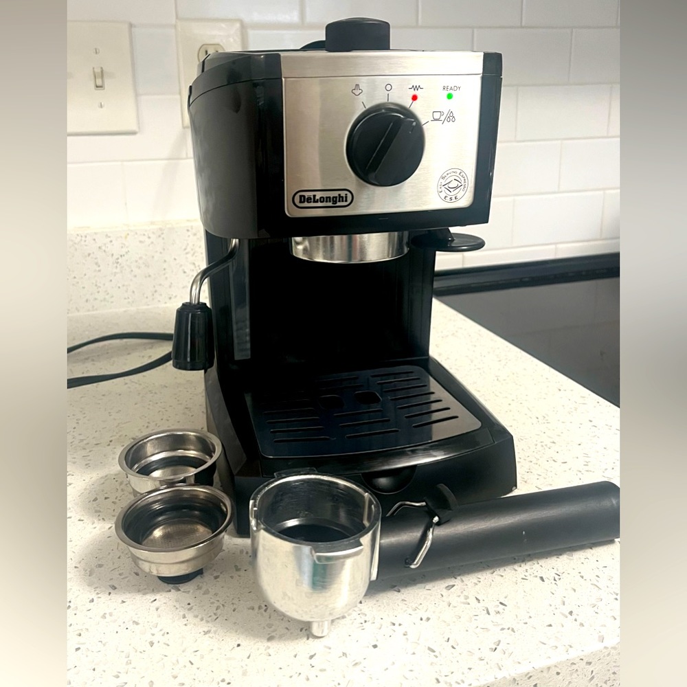 DeLonghi Espresso Machine model EC155M